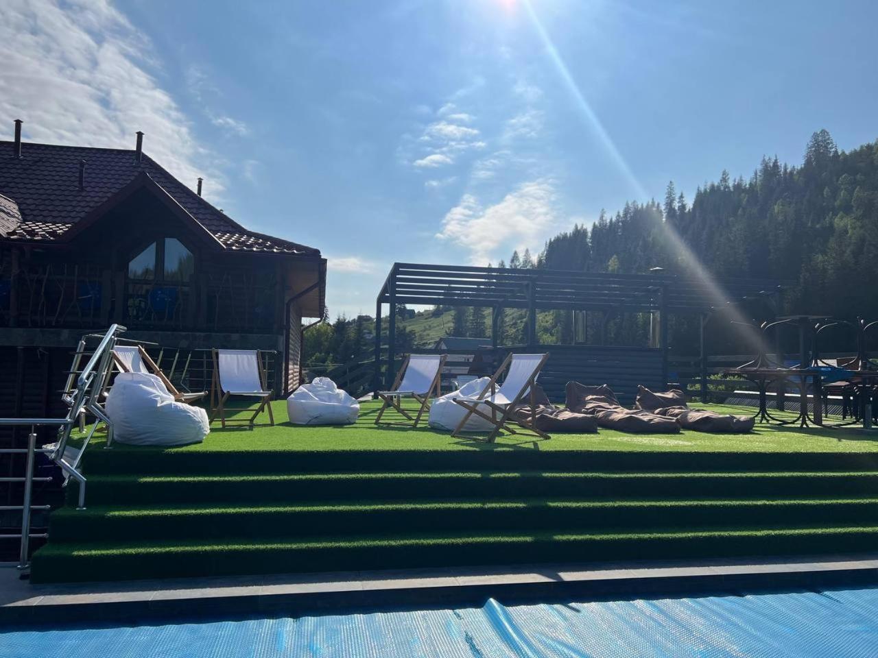 Silveroks Hotel Bukovel Exterior foto